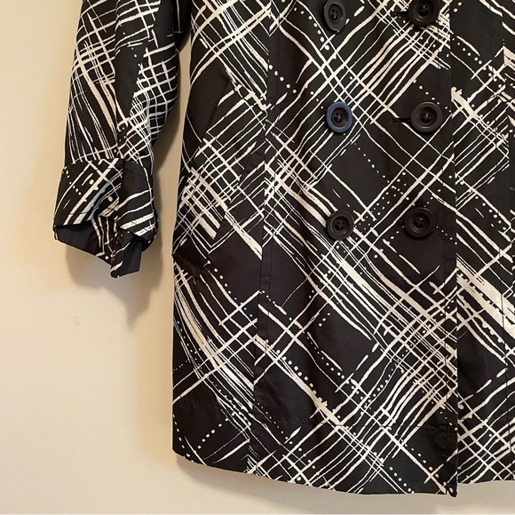 LIGHT WEIGHT JACKET - Picture 3 of 8